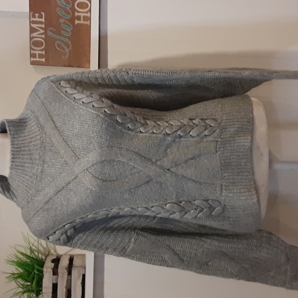 Elizabeth andβ james Cableknit Sweater Sz XXL